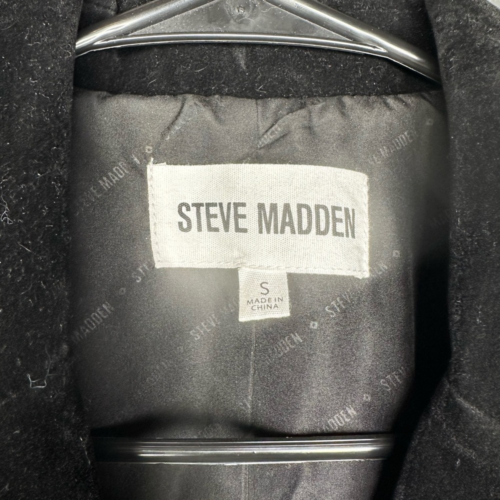 Steve Madden - Elegant Black Velvet Jacket - Picture 5 of 14